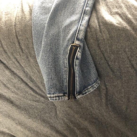 Solid - Picture 3 of 3